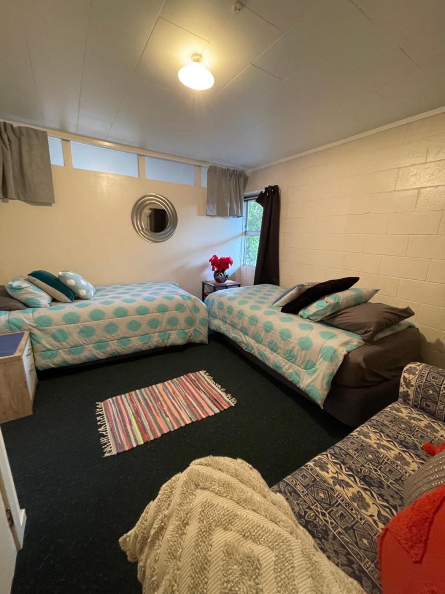 Swanson-Waitakere Stay In Scenic Sunrise โอ๊คแลนด์ ภายนอก รูปภาพ
